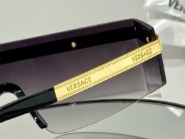 Picture of Versace Sunglasses _SKUfw54146229fw
